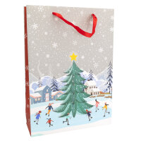 Winterliche Geschenktasche mit Motiv einer verschneiten...