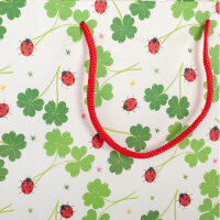 Grüne Geschenktasche mit Glücksklee-Motiv in der Größe L (35 x 25 x 8 cm) aus FSC-Mix Material